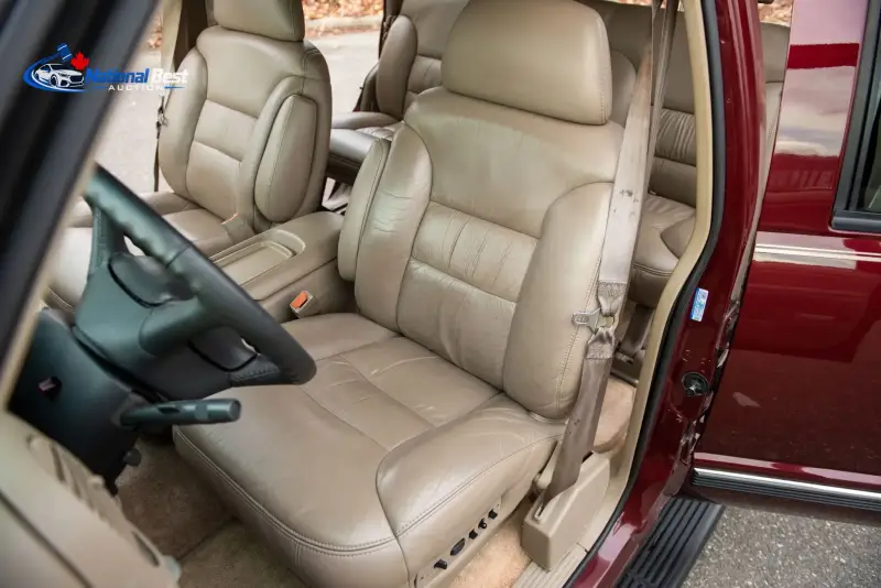 1999 Chevrolet Tahoe LT photo 12