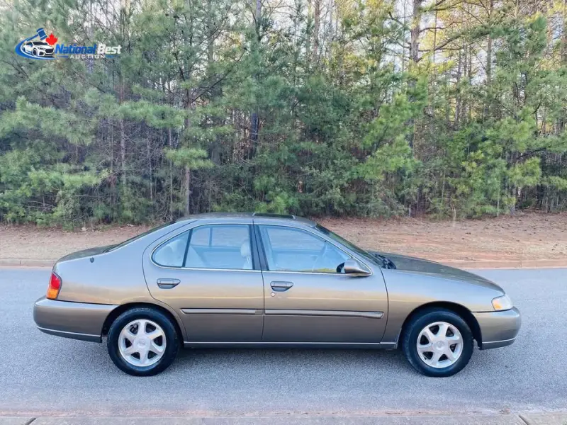 1999 Nissan Altima GLE photo 7